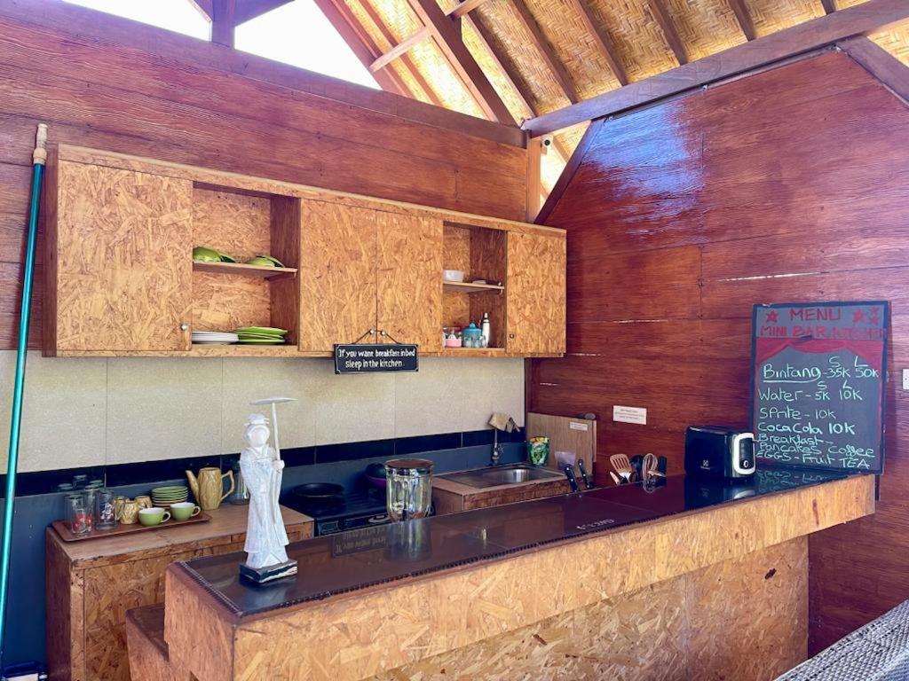 The Golden Ave Bungalow Gili Trawangan Exterior foto