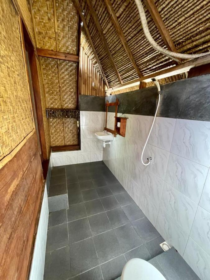 The Golden Ave Bungalow Gili Trawangan Exterior foto